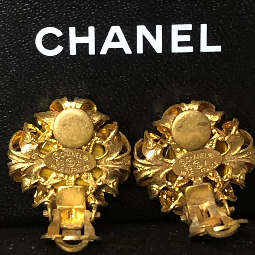 CHANEL 24k Gold Plated Tiger’s Eye Cabochon Clip On Earrings with Box